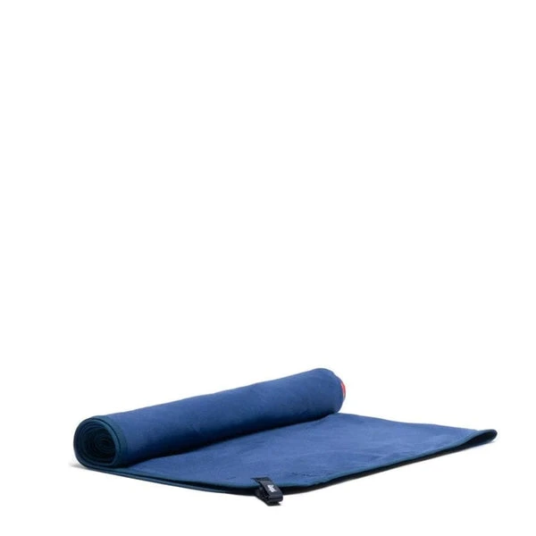 Rumpl Everywhere Towel Travel Set Deepwater Rays 1 Rumpl Everywhere Towel Travel Set Deepwater Rays