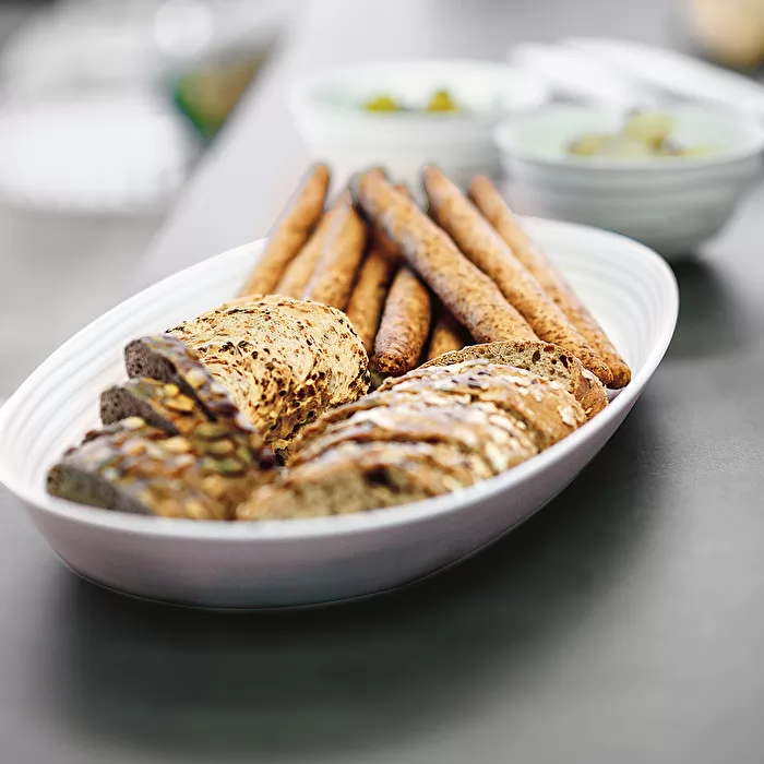 Guzzini Recycled Plastic Serving Tray Tierra in Clay 2 Guzzini Recycled Plastic Serving Tray Tierra in Clay