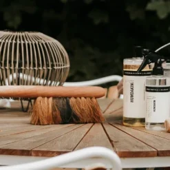 Humdakin Sustainable Wood Hand Broom