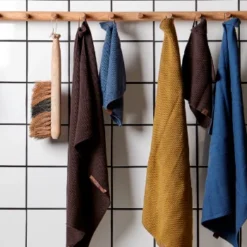 Humdakin Sustainable Wood Hand Broom